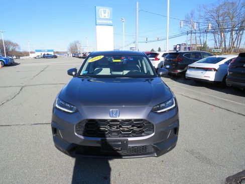 Used 2023 Honda HR-V LX image 8