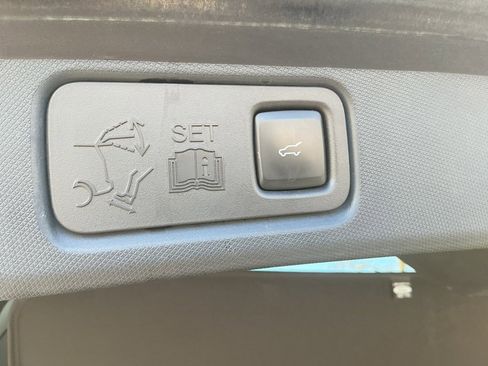 Used 2021 Ford Mustang Mach-E GT image 29