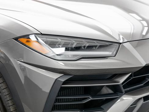 Used 2022 Lamborghini Urus image 67