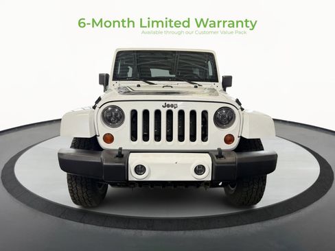 Used 2012 Jeep Wrangler Altitude AWD/4WD image 2