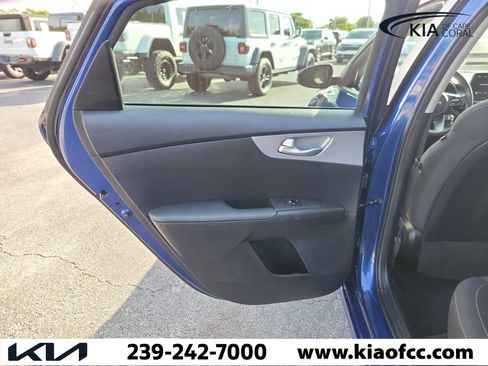 Used 2024 Kia Forte LXS w/ LXS Technology Package FWD image 13