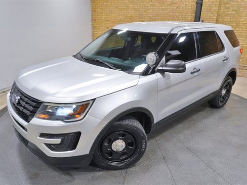 Used 2018 Ford Explorer 4WD Police Interceptor image 2
