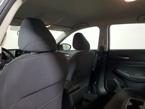 Used 2020 Nissan Altima 2.5 S FWD image 12