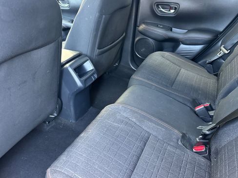 Used 2024 Honda HR-V Sport image 25