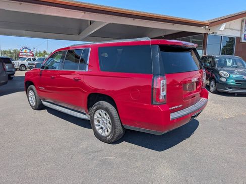 Used 2015 GMC Yukon XL SLT w/ Open Road Package AWD/4WD image 5