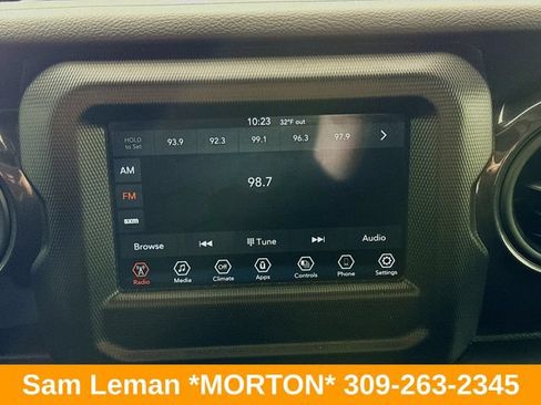 Used 2022 Jeep Wrangler Unlimited Sport AWD/4WD image 14