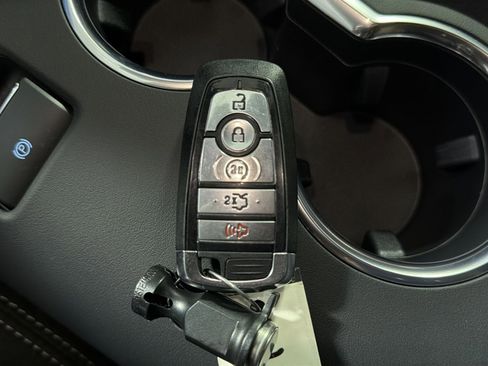 Used 2025 Ford Mustang GT RWD image 36