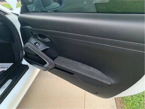 Used 2016 Porsche Cayman GT4 image 20