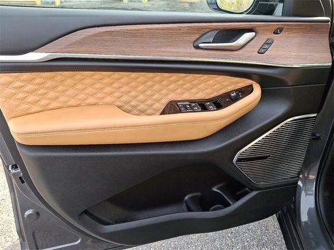 Used 2023 Jeep Grand Cherokee Summit w/ Advanced Protech Group IV image 13