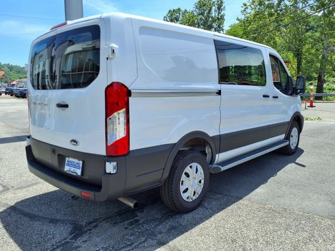 Used 2025 Ford Transit 250 Low Roof w/ Exterior Upgrade Package RWD image 3