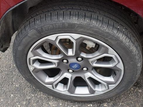 Used 2020 Ford EcoSport Titanium image 11