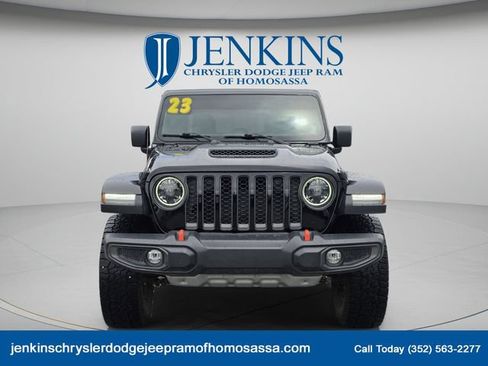 Used 2023 Jeep Gladiator Mojave w/ LED Lighting Group AWD/4WD image 12