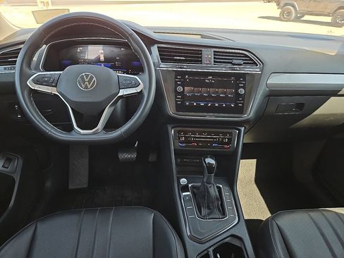 Used 2024 Volkswagen Tiguan Wolfsburg Edition FWD image 12