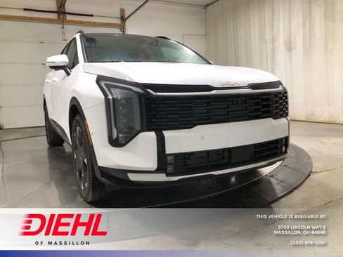 New 2026 Kia Sportage SX image 1