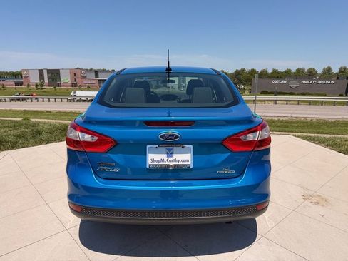 Used 2014 Ford Focus SE FWD image 4