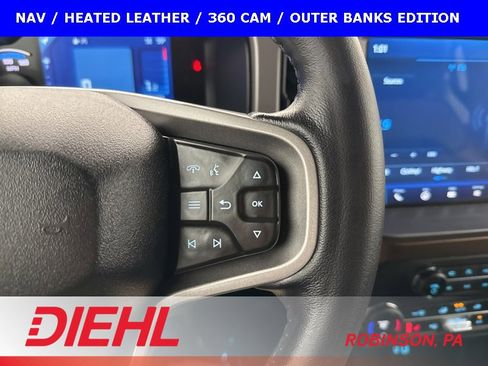 Used 2023 Ford Bronco Outer Banks image 25