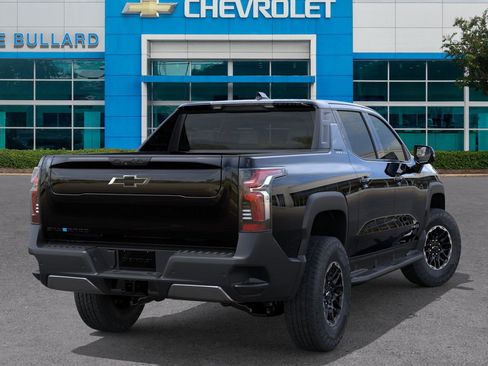 New 2026 Chevrolet Silverado EV Trail Boss image 4