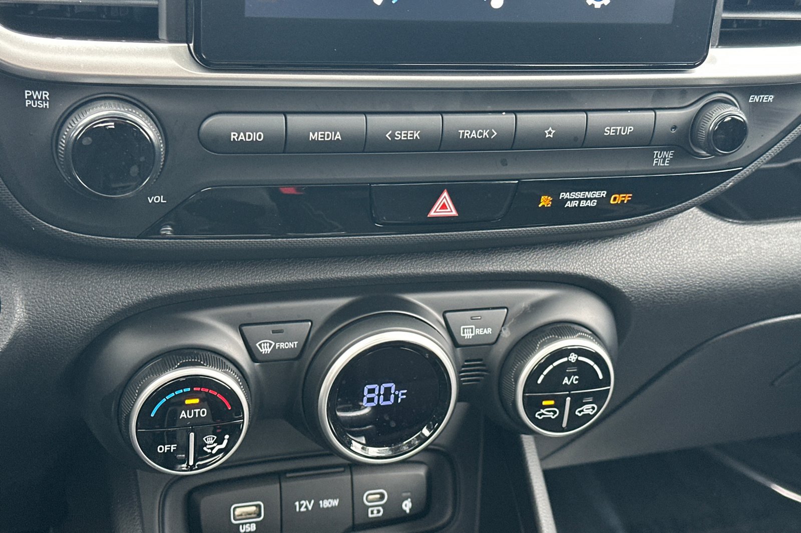 Certified 2026 Hyundai Venue SEL FWD image 22