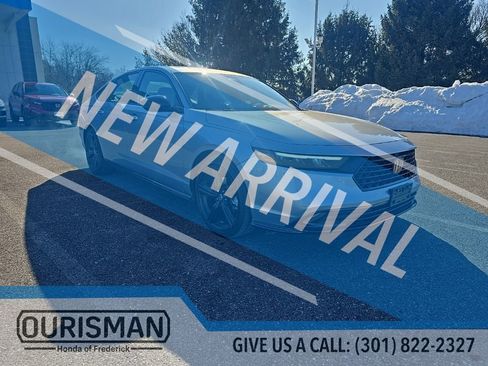 Used 2024 Honda Accord Sport image 2