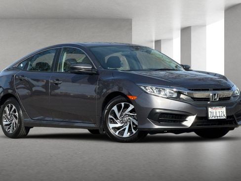 Used 2016 Honda Civic EX image 2