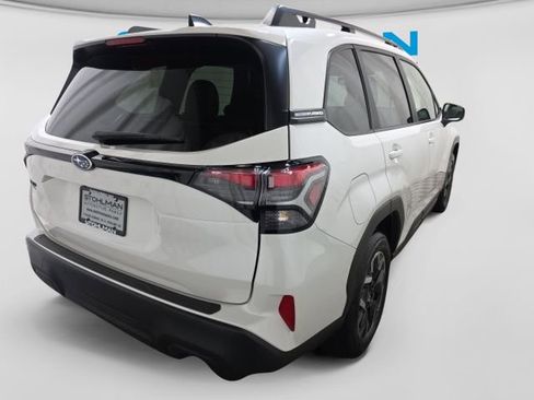 Certified 2025 Subaru Forester Premium AWD/4WD image 7