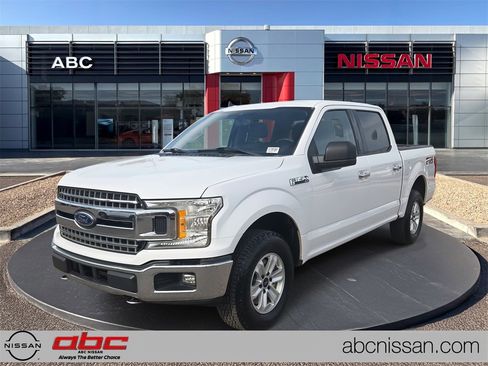Used 2020 Ford F150 XLT w/ Equipment Group 301A Mid image 1
