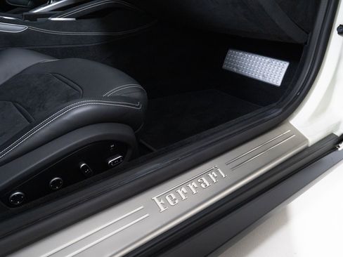 Certified 2018 Ferrari GTC4Lusso image 25