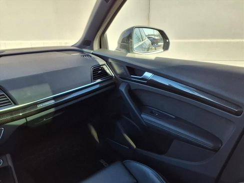 Used 2023 Audi SQ5 Premium Plus w/ Premium Plus Package image 25