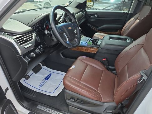 Used 2019 Chevrolet Tahoe Premier w/ Premier Plus Edition AWD/4WD image 8