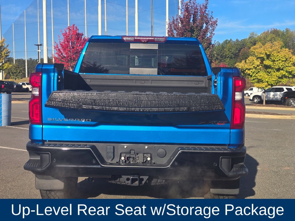 Used 2023 Chevrolet Silverado 1500 ZR2 w/ Technology Package AWD/4WD image 4