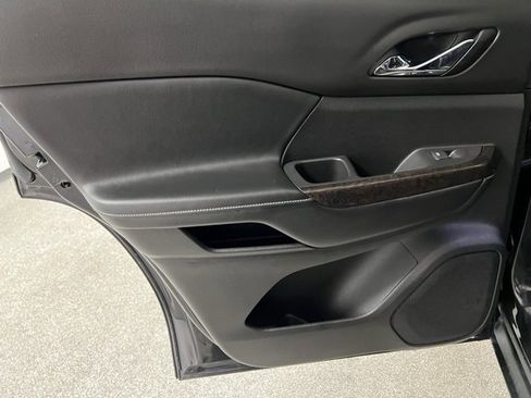 Used 2020 GMC Acadia Denali w/ Trailering Package image 52