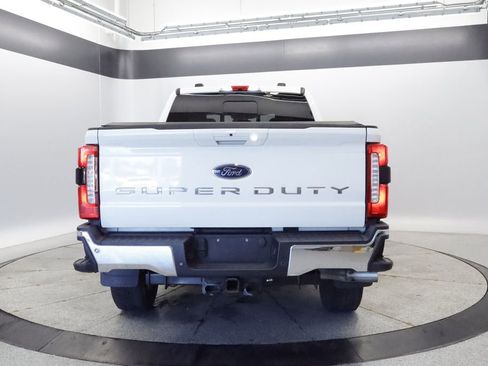 Used 2023 Ford F350 Lariat w/ Lariat Ultimate Package AWD/4WD image 4