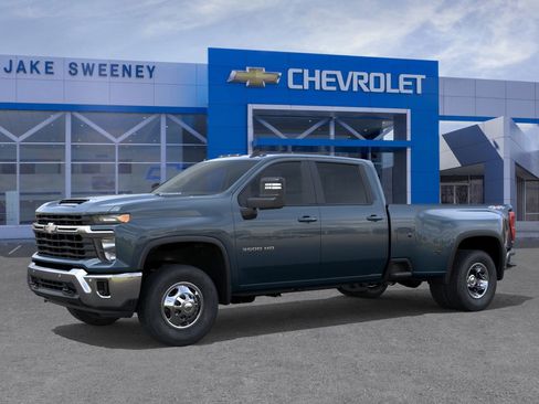 New 2026 Chevrolet Silverado 3500 LT w/ All Star Edition image 2