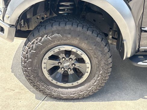 Used 2018 Ford F150 Raptor w/ Equipment Group 802A Luxury AWD/4WD image 13