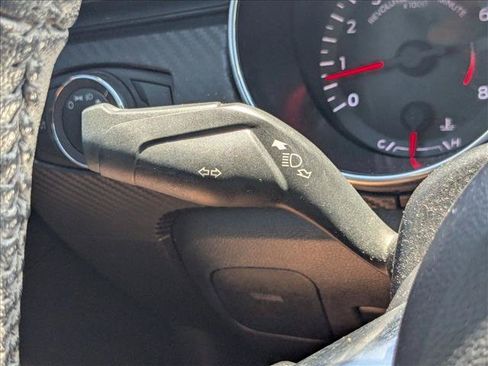 Used 2019 Ford Mustang Coupe RWD image 11
