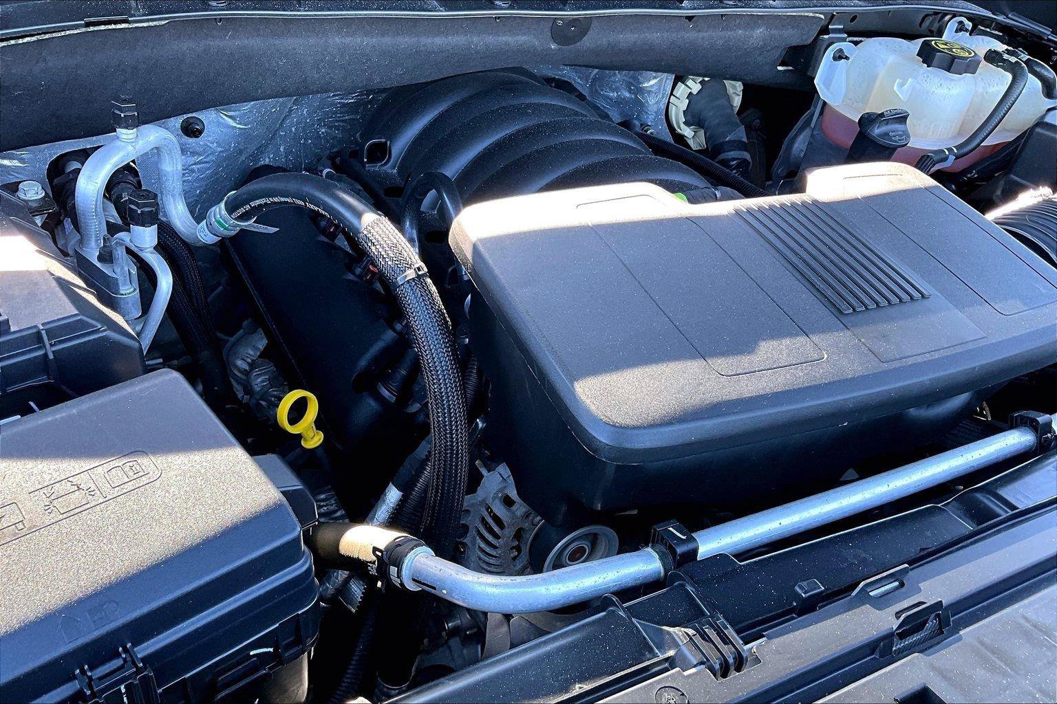 Used 2024 Chevrolet Silverado 1500 RST w/ Convenience Package II AWD/4WD image 34