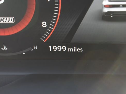 Used 2024 Nissan Z Performance w/ Floor Mat Package image 21