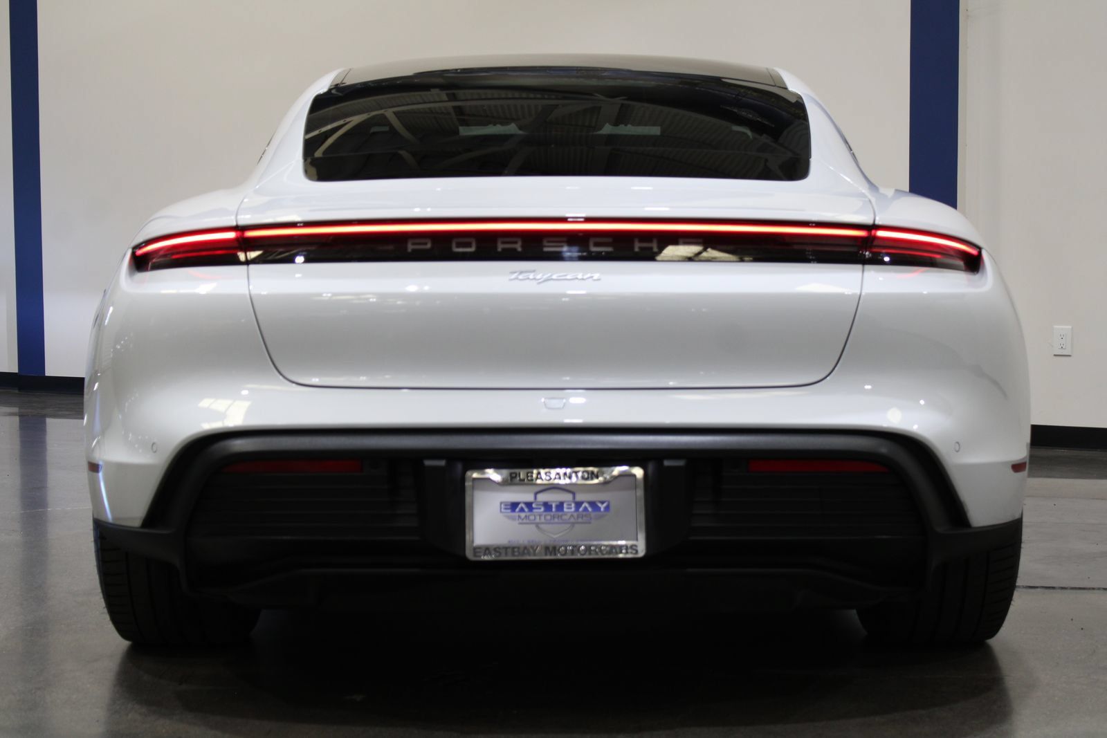 Used 2023 Porsche Taycan RWD image 12