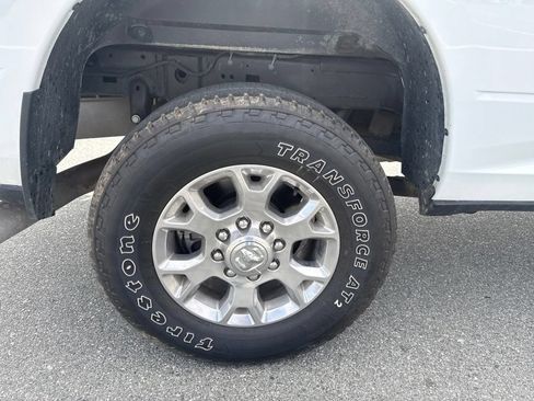 Used 2024 RAM 2500 Laramie w/ Safety Group AWD/4WD image 10