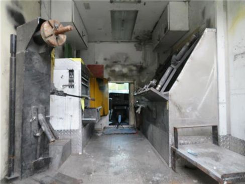 Used 2015 Chevrolet Express 3500 image 9