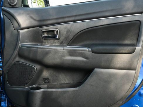 New 2025 Mitsubishi Outlander Sport LE image 9