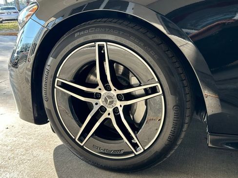 Used 2025 Mercedes-Benz E 350 4MATIC Sedan image 25