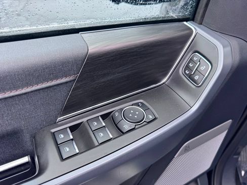 Used 2024 Ford F150 Lariat AWD/4WD image 23