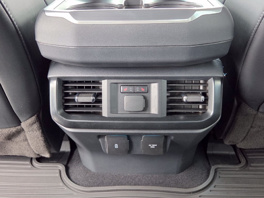 Used 2023 Ford F150 Raptor AWD/4WD image 11