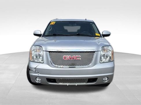 Used 2014 GMC Yukon XL Denali AWD/4WD image 8