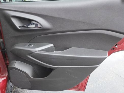 Certified 2024 Chevrolet Trax LS FWD image 22