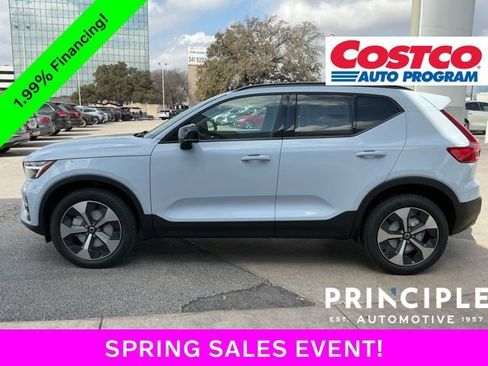 New 2026 Volvo XC40 B5 Plus w/ Protection Package Premier AWD/4WD image 8