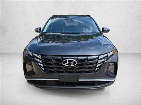 Used 2023 Hyundai Tucson SEL FWD image 2