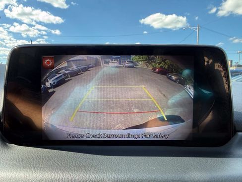 Used 2018 MAZDA CX-5 Touring w/ Preferred Equipment Package AWD/4WD image 21