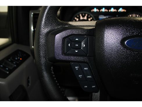 Used 2015 Ford F150 XLT w/ Equipment Group 302A Luxury image 24